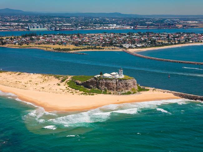 悉尼 史蒂芬港海洋生态一日游☞游船观野生海豚+滑沙